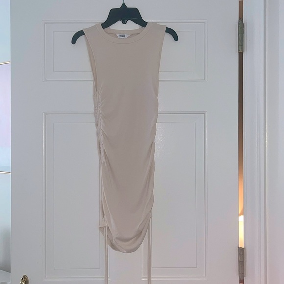 BB Dakota Steve Madden Scrunch Dress - Picture 4 of 6